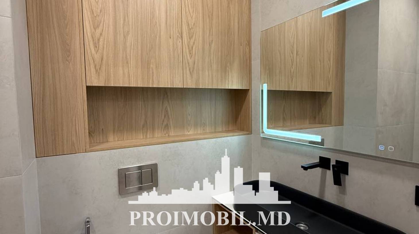https://images.proimobil.md/xOhzfN48BUiCpmxOe1YYTucHYXQqYPMUSMXI9q4aDp8/watermark:0.75:so:0:30:0.39/resize:fill:1460:816:1/gravity:ce/bG9jYWw6Ly8vZXN0YXRlL2xyL2ExZGZkZDZhLTM3ZDItNDlkMy1hYjhmLTkzY2U3ZDU2YzNhOC5qcGVn