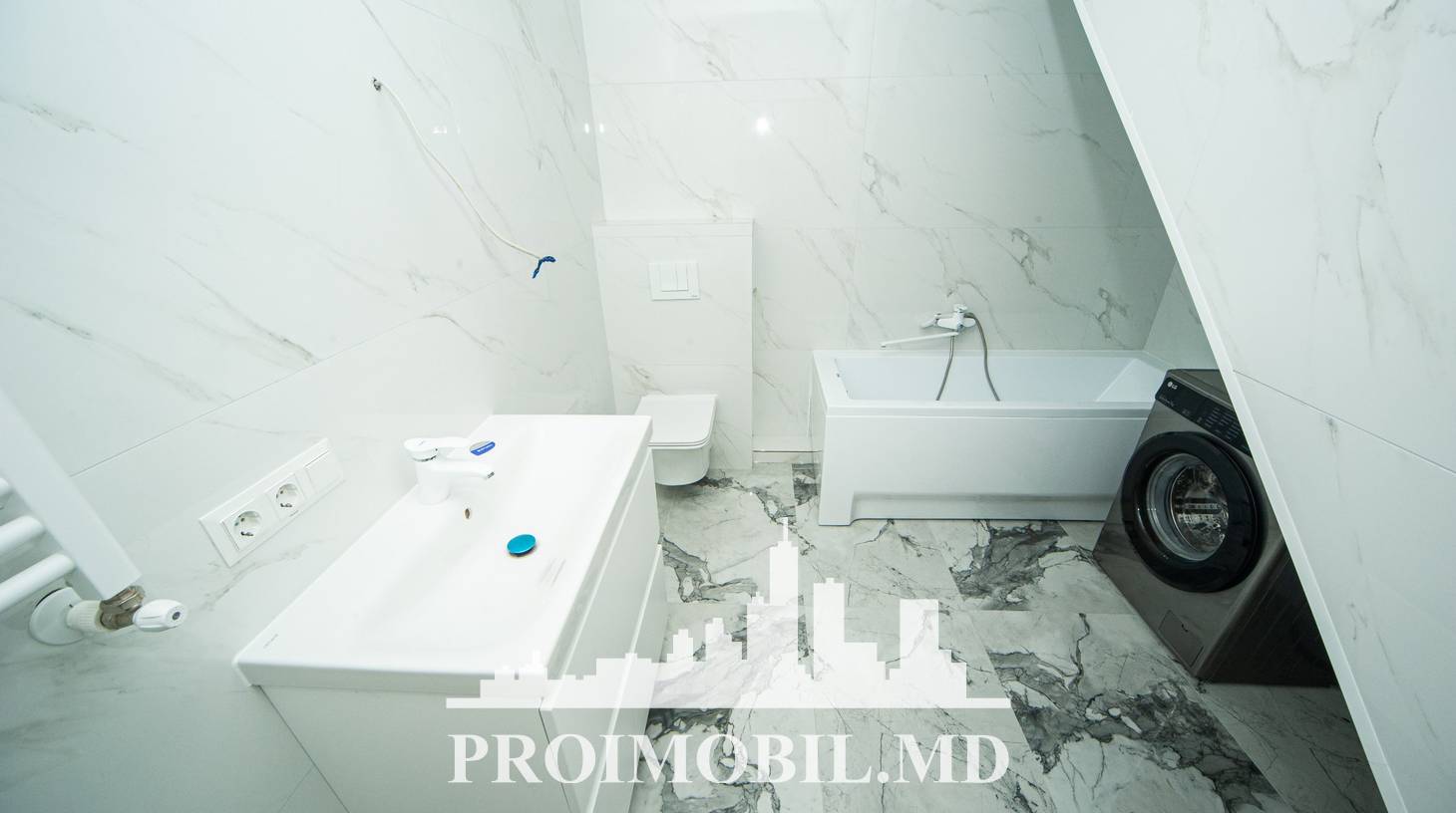 https://images.proimobil.md/xTt8xcECYC9Ysxny5gdmh-Va-TcOWioKY5xcipXwYVI/watermark:0.75:so:0:30:0.39/resize:fill:1460:816:1/gravity:ce/bG9jYWw6Ly8vZXN0YXRlL2xyL2JkNzc1YjM2LTI5MDMtNDNiNy1hNTRmLWQ2NmMxNzU3NGIxNy5qcGVn