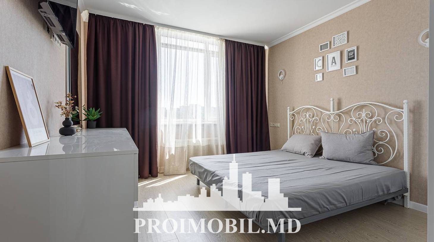 https://images.proimobil.md/xVvcerR_X-LzQijhghuEK10EnSEV7rahhsgQu5afzKE/watermark:0.75:so:0:30:0.39/resize:fill:1460:816:1/gravity:ce/bG9jYWw6Ly8vZXN0YXRlL2xyL2JjNjU5YjQ3LTA1NGItNGZhYy05N2QzLWI4MWFiYTIyYzllYS5qcGVn