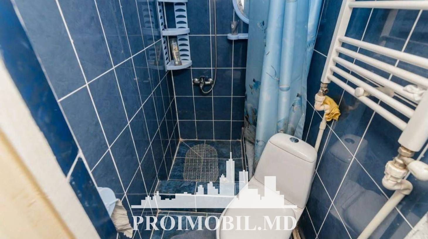 https://images.proimobil.md/xYdOiXFxzs_yoVJhjksozzK3tivzT72zH_BNECZe85w/watermark:0.75:so:0:30:0.39/resize:fill:1460:816:1/gravity:ce/bG9jYWw6Ly8vZXN0YXRlL2xyL2VmZDY5M2VhLTdjMzEtNGQwOS05MDU2LWEyZjRkNDUzZWZjNy5qcGVn