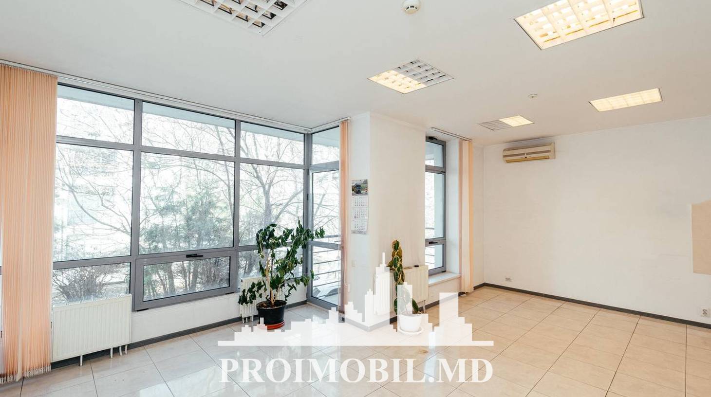 https://images.proimobil.md/xZaLB3pJq5hhAY73pmY0we7tSpI3_VO2emneYJ8UaSk/watermark:0.75:so:0:30:0.39/resize:fill:1460:816:1/gravity:ce/bG9jYWw6Ly8vZXN0YXRlL2xyLzVlZTg2ZGFhLTNlYzgtNGNjYS1hNjI5LWI5MGQ0NmNhZDExYy5qcGVn