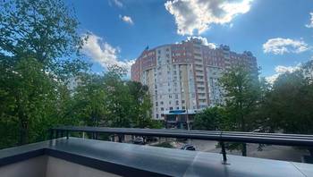 https://images.proimobil.md/xZlO6TyjBiRaxqtXi4wMSXsvXZv52kd78fUCvKcQBIg/resize:fill:350:198:1/gravity:ce/bG9jYWw6Ly8vZXN0YXRlL2xyLzU0MDZmYzEwLTA4ODAtNDI4Ny1iN2RmLWZlNzNmZTRmOGNmNS5qcGVn