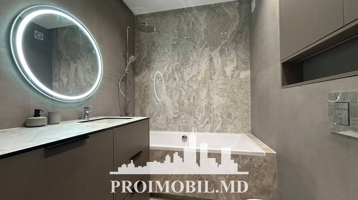 https://images.proimobil.md/xaS4VMV8rUgAlDdNswxbebIJ9-L5y54slmWtSHy_cC8/watermark:0.75:so:0:30:0.39/resize:fill:1460:816:1/gravity:ce/bG9jYWw6Ly8vZXN0YXRlL2xyLzVmYWQ0MmNlLWQ0OTgtNGZkOC1iMWFlLTBlMjQ2YzQxYjBjYy5qcGVn