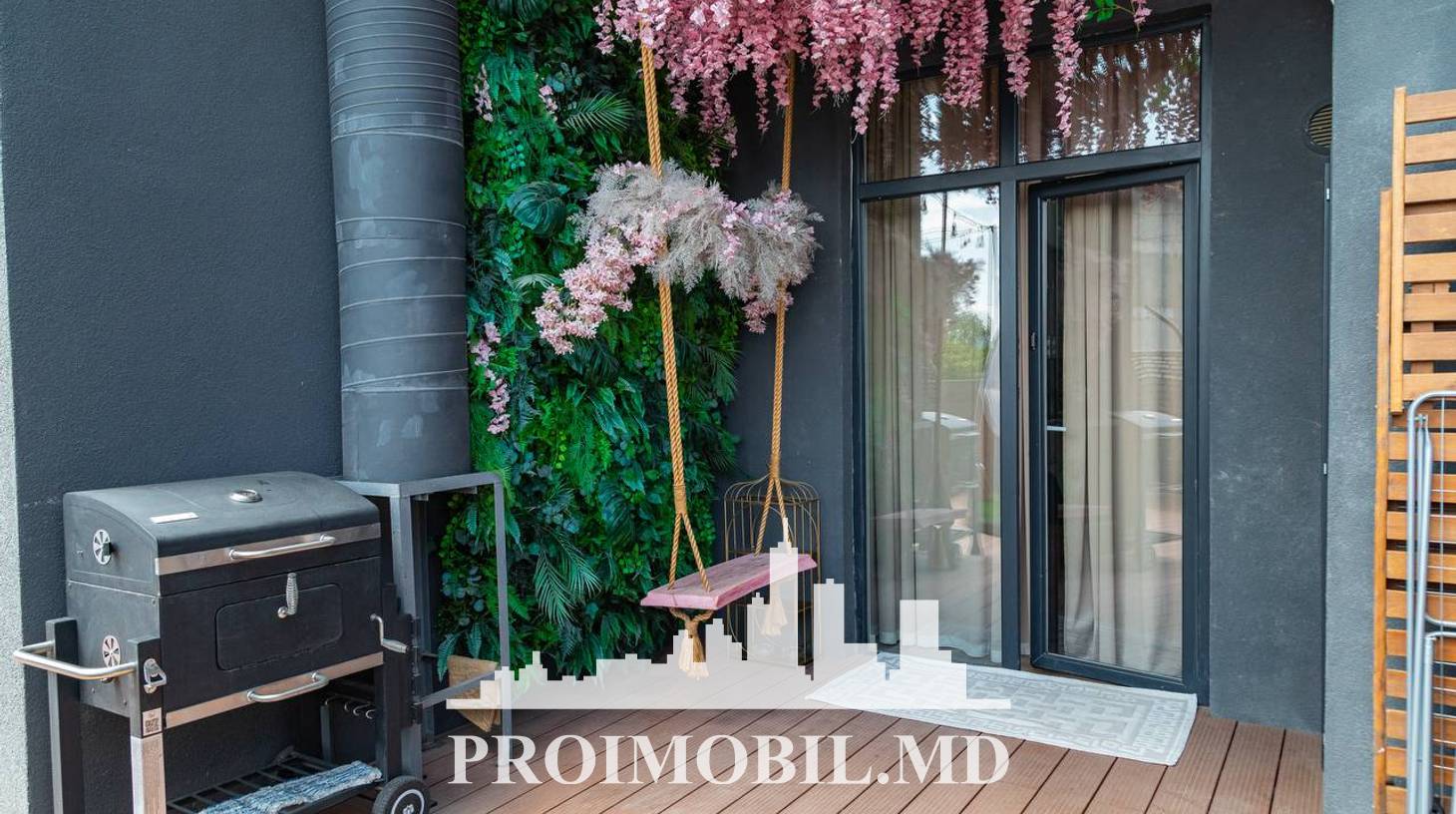 https://images.proimobil.md/xfO-ytfrXuBuGbxMt_-osk03NOZyeb-YO3X9Ep89VGw/watermark:0.75:so:0:30:0.39/resize:fill:1460:816:1/gravity:ce/bG9jYWw6Ly8vZXN0YXRlL2xyLzhiZDE4MzQ1LWQzNTItNGExMS04MDViLTU5ZGU3YTAyMzMxZS5qcGVn