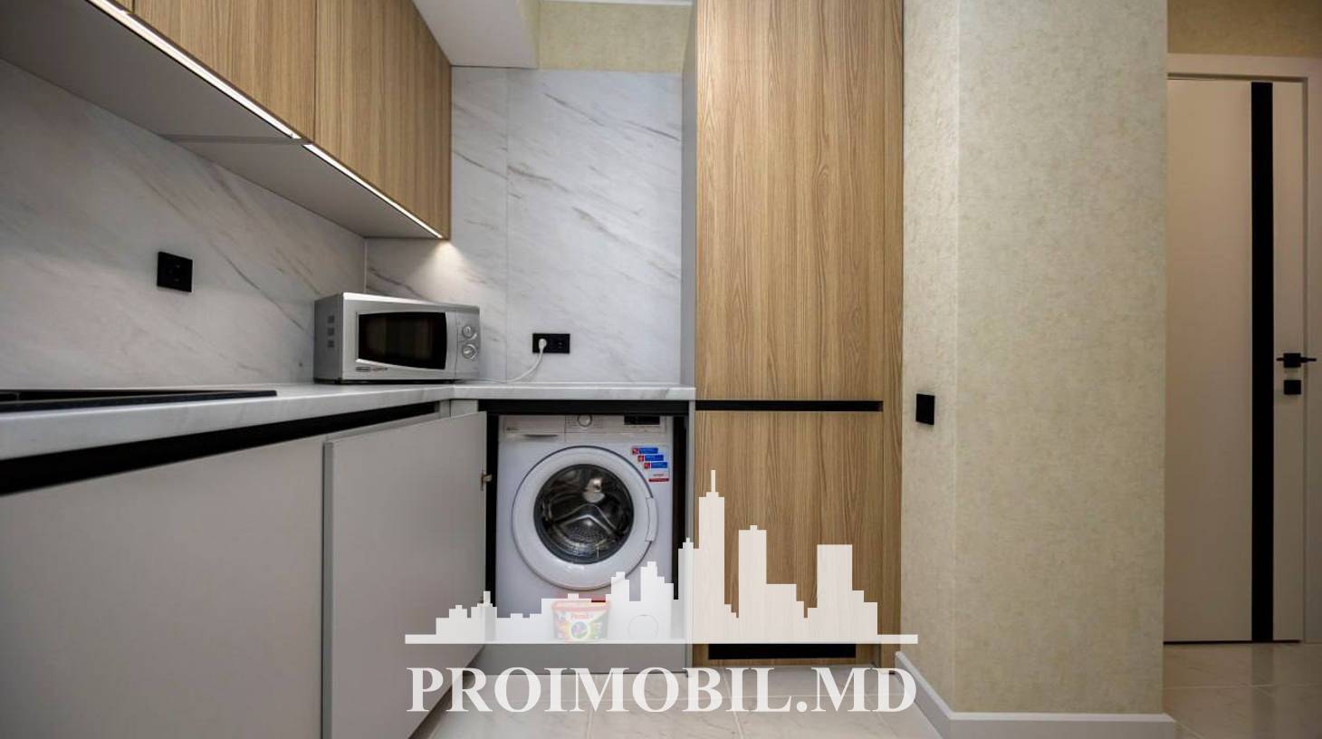 https://images.proimobil.md/xfUkAaplk4qpxMQHNxVxfX4zVqp7LOeSA5mGOo86Gc0/watermark:0.75:so:0:30:0.39/resize:fill:1460:816:1/gravity:ce/bG9jYWw6Ly8vZXN0YXRlL2xyLzRjNDA2ZjNmLWYwYTQtNDk5NC04MDc4LTYwYWZiZTU3MDhhZS5qcGVn