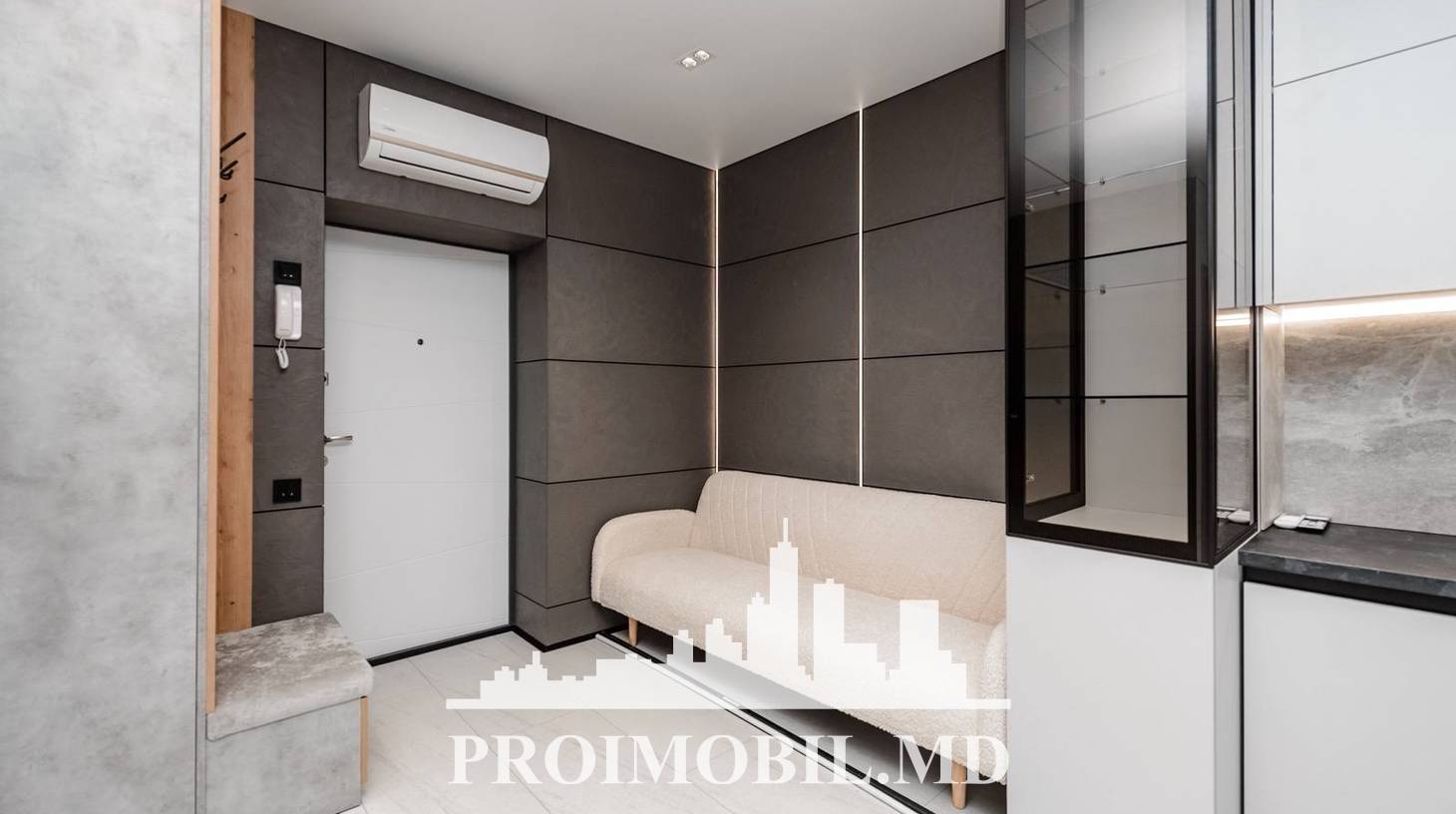 https://images.proimobil.md/xfmQQ_u-e73ym13cEOWQ7SI4oMwGd0sG1tnNm5-a-F0/watermark:0.75:so:0:30:0.39/resize:fill:1460:816:1/gravity:ce/bG9jYWw6Ly8vZXN0YXRlL2xyLzQzOTc1MGExLWNkNzItNDkxZi05MzU3LWU2YmNmZTU4MzljOS5qcGVn