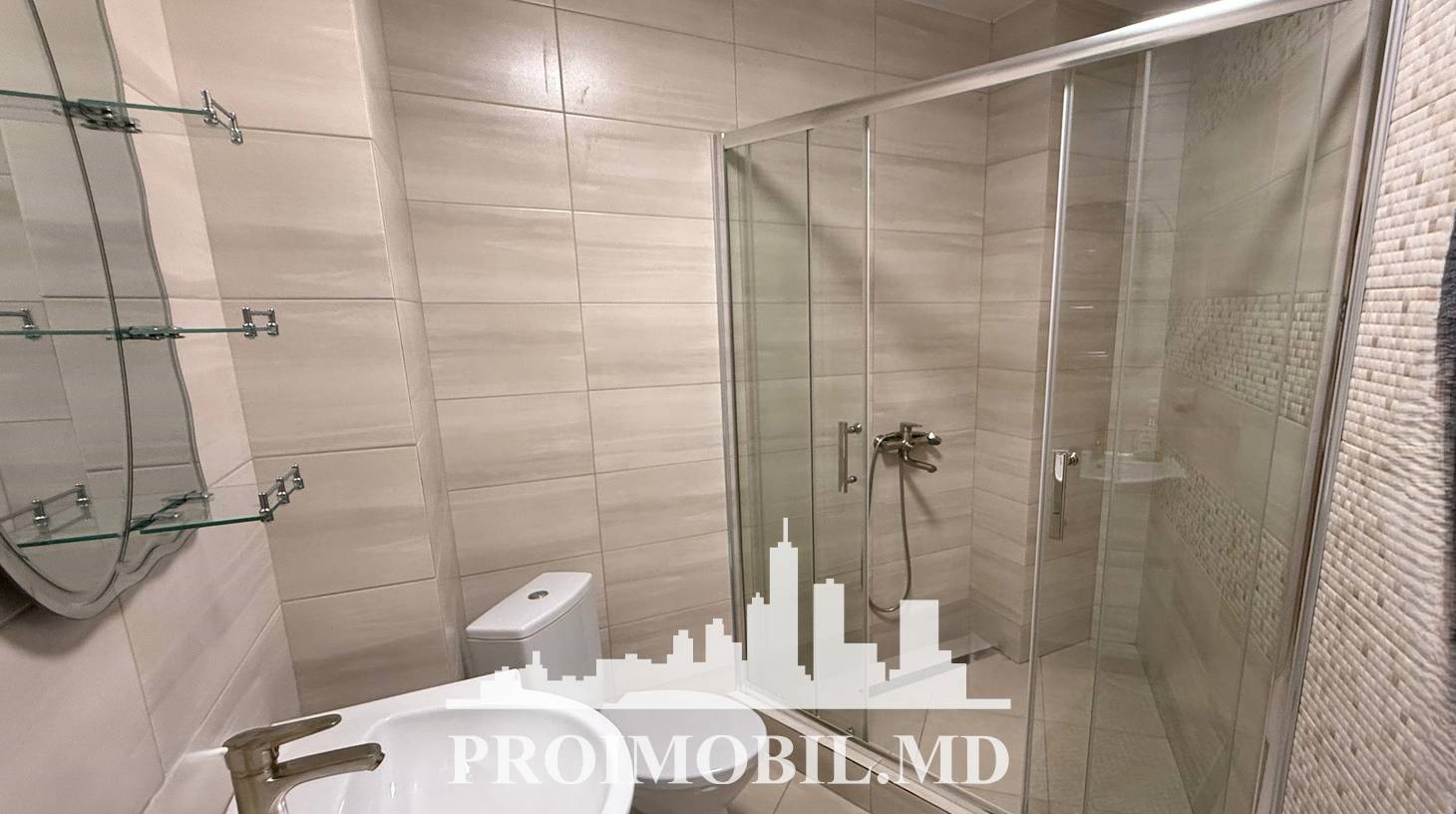 https://images.proimobil.md/xg2zMrRaTS88o54tOf7uMiMbca9SUR69NEPv3nMk7tc/watermark:0.75:so:0:30:0.39/resize:fill:1460:816:1/gravity:ce/bG9jYWw6Ly8vZXN0YXRlL2xyLzMyMTY3ZTAyLWFjMzMtNDFkMC1iMTFhLTU3YzQwODJjM2RhOS5qcGVn