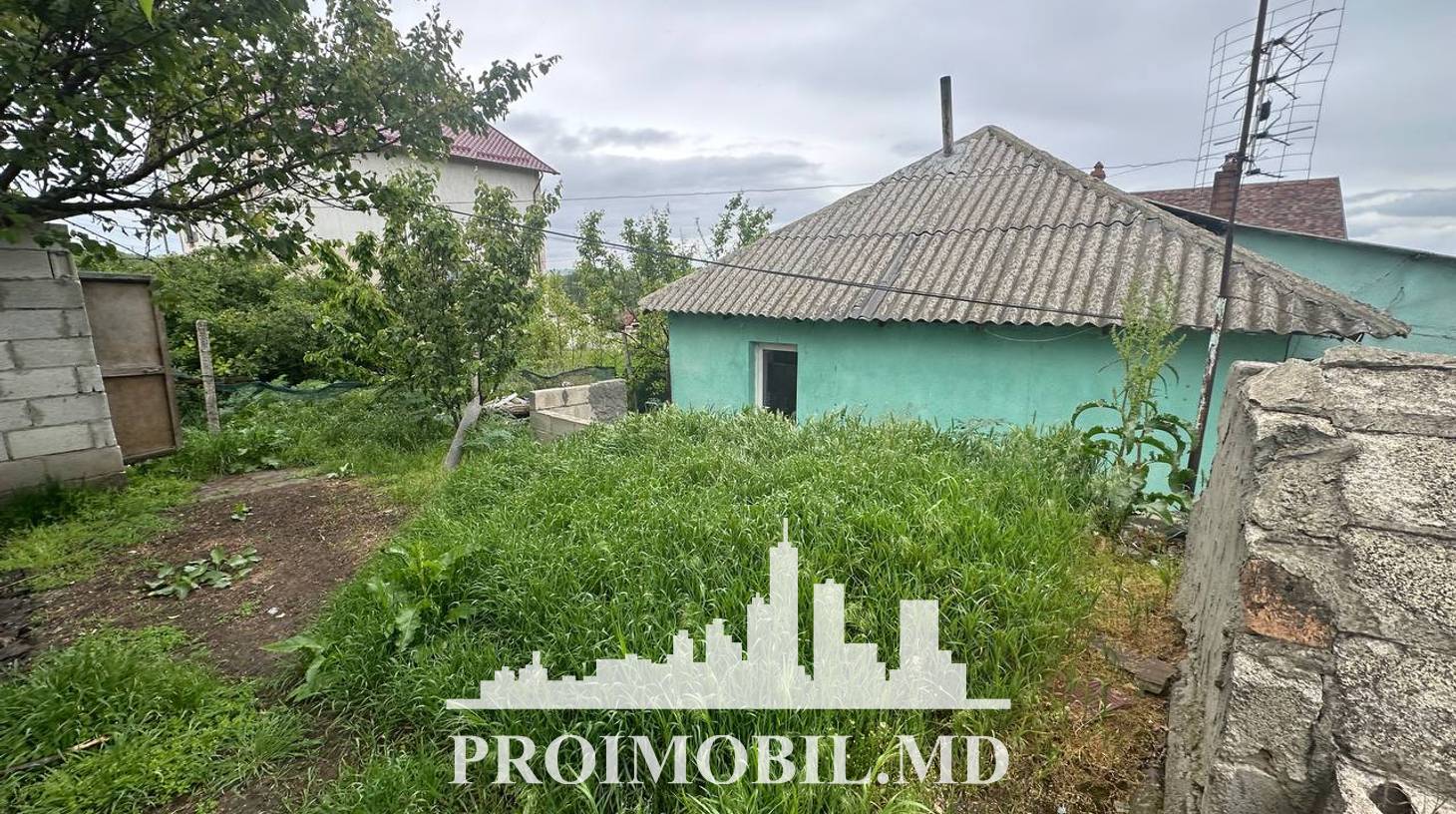 https://images.proimobil.md/xh_9-yUI5A0l5BdP2TLqXRf-W-BfZqldBrSBWibt1FU/watermark:0.75:so:0:30:0.39/resize:fill:1460:816:1/gravity:ce/bG9jYWw6Ly8vZXN0YXRlL2xyLzg1ZTU1NDY3LWVkODUtNDIyMi1hZTVkLWE5ZWY4NjYxOTc2MS5qcGVn