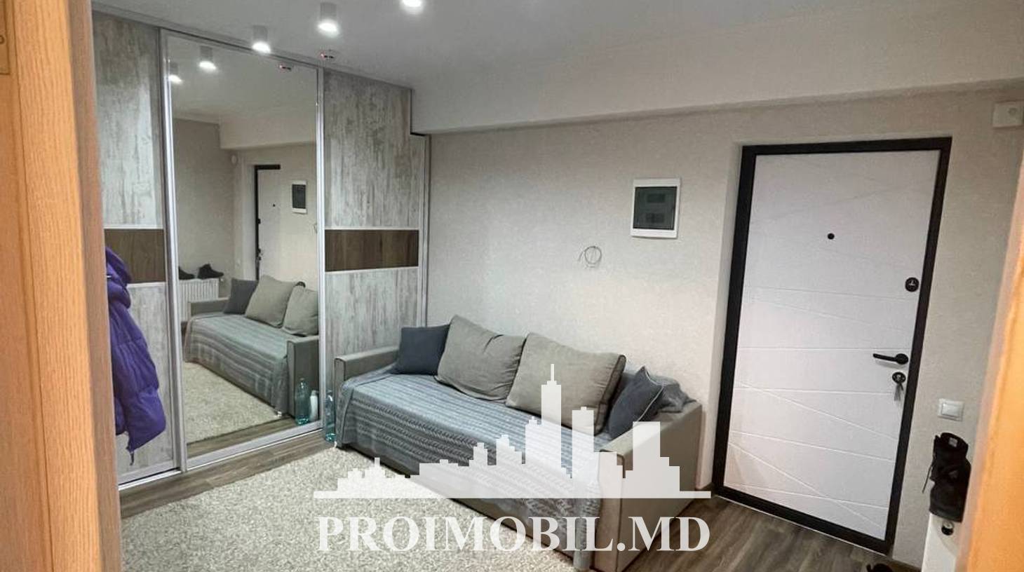 https://images.proimobil.md/xlrXE2Uh_4VAgRDqXUMbYjxJlrtN27eG4KxHf4WHA5c/watermark:0.75:so:0:30:0.39/resize:fill:1460:816:1/gravity:ce/bG9jYWw6Ly8vZXN0YXRlL2xyLzQyMTBjZjZkLTVkNjgtNDM4ZC04YjE1LWMzNzRjODA5ZDVlMy5qcGVn