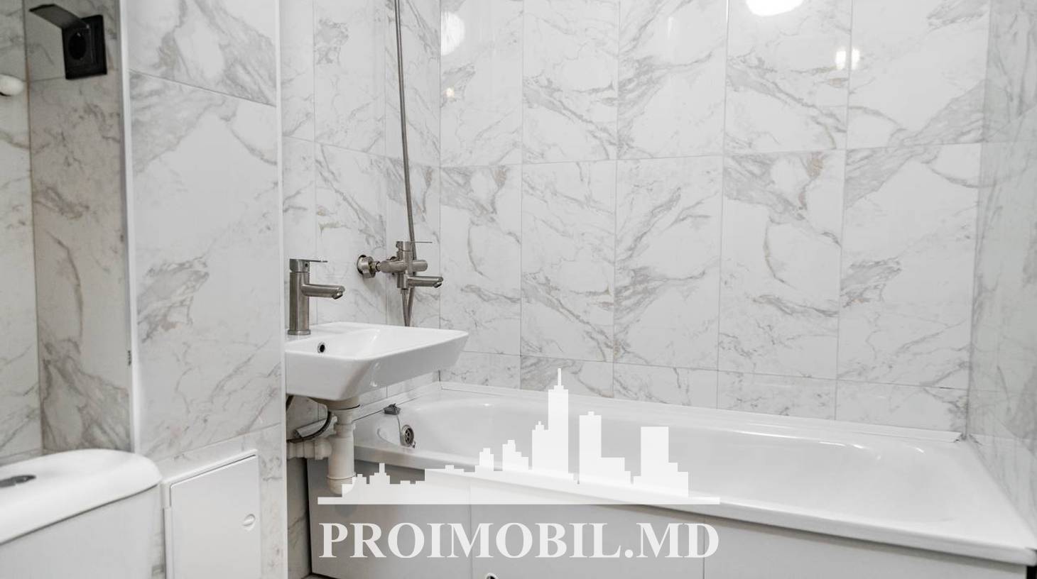 https://images.proimobil.md/xnSEs-x0fzebO2kQ3MNmtj4c6OW6kV5kDwxAnN263as/watermark:0.75:so:0:30:0.39/resize:fill:1460:816:1/gravity:ce/bG9jYWw6Ly8vZXN0YXRlL2xyLzRjMTU3YzA2LWVhYTQtNGFjZC04ZWJlLWZlNWFiNTM1OTZmNy5qcGVn
