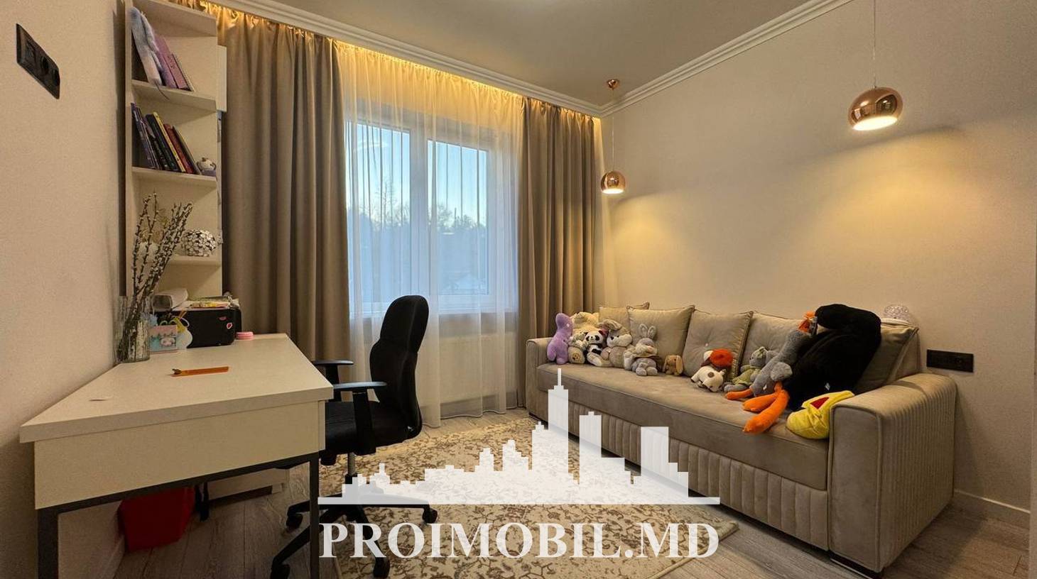 https://images.proimobil.md/xqsCtXP8dJ0N_xXZd_53W4XPTQPq85iNTXVyjnI_Brc/watermark:0.75:so:0:30:0.39/resize:fill:1460:816:1/gravity:ce/bG9jYWw6Ly8vZXN0YXRlL2xyLzJkZmQ4OTJhLWM4ZDMtNDIyZC1hMzZjLWYwZmYxOWM5MjkzYy5qcGVn