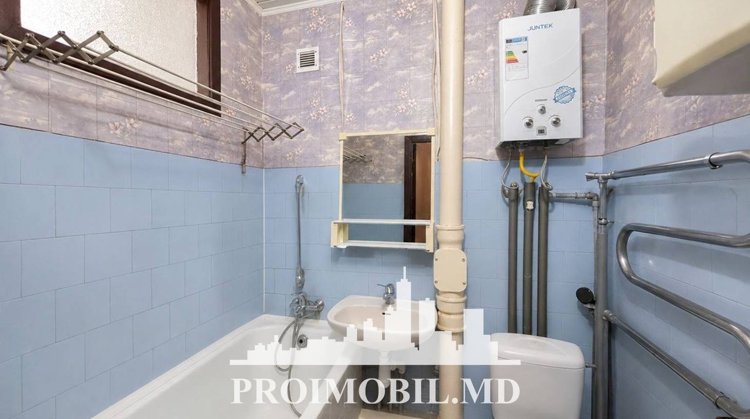 https://images.proimobil.md/xtzJ07MDLafUTktya1k6j7gHo-VZFdi3_4tNlf-G1M0/watermark:0.75:so:0:30:0.39/resize:fill:1460:816:1/gravity:ce/bG9jYWw6Ly8vZXN0YXRlL2xyLzIzNzk4YTNkLWJiMDctNDUyZC1iNjIxLWY5ZTQ0YzlkZWY1My5qcGVn