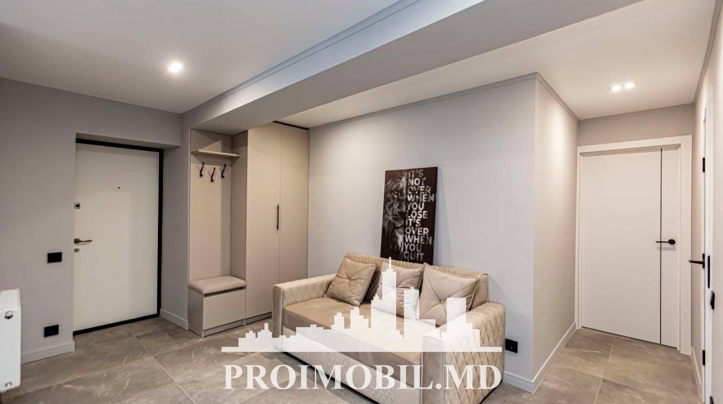 https://images.proimobil.md/xvZMvNJOzX8G1qEexio9a8khJ7lSLQCU97Osfd7cxv8/watermark:0.75:so:0:30:0.39/resize:fill:1460:816:1/gravity:ce/bG9jYWw6Ly8vZXN0YXRlL2xyLzI4MjQ0ZTJmLTA0MTQtNDllNS1iNDg0LWVhYTliODViNGY3My5qcGVn