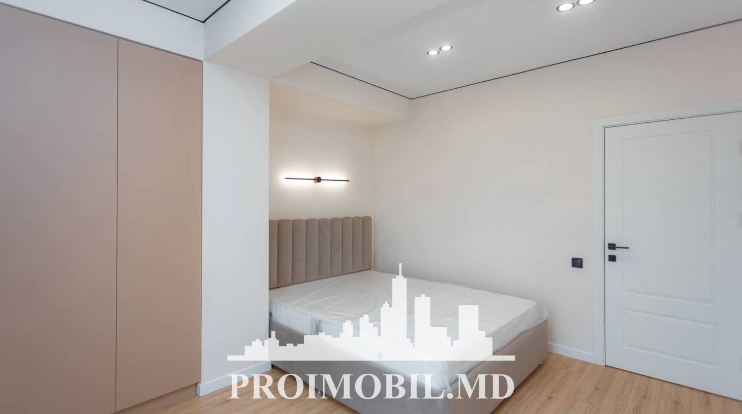 https://images.proimobil.md/y3ImDw7B205DO50FLxitOSn_s-aE9AQSYe5Vv066hYA/watermark:0.75:so:0:30:0.39/resize:fill:1460:816:1/gravity:ce/bG9jYWw6Ly8vZXN0YXRlL2xyLzJkZWY1ZGE2LWJjODYtNDE1YS05YmZhLTczMGY4OGVjODhkMy5qcGVn