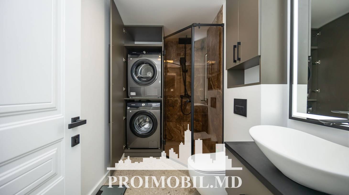 https://images.proimobil.md/y8oIsQXva1eLALZEDF8DkWZTwSs9e1MEYAV6rUe-Yuk/watermark:0.75:so:0:30:0.39/resize:fill:1460:816:1/gravity:ce/bG9jYWw6Ly8vZXN0YXRlL2xyLzE1Y2JlNTBjLTI4NjMtNDkzOS04ZmQ3LWY0ZTlkN2EwOWVkZC5qcGVn