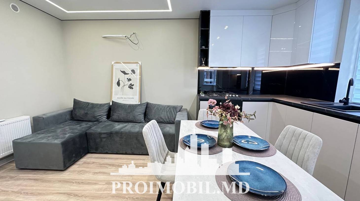 https://images.proimobil.md/y96-IQnYDOkDuaH7CvRPMq4GqVNfSwFHLH8gBjRPDc0/watermark:0.75:so:0:30:0.39/resize:fill:1460:816:1/gravity:ce/bG9jYWw6Ly8vZXN0YXRlL2xyLzMyYWUyZjVlLWJiZmQtNDVlYS1iMjRiLWI0MWNlMWM4MGMwYi5qcGVn