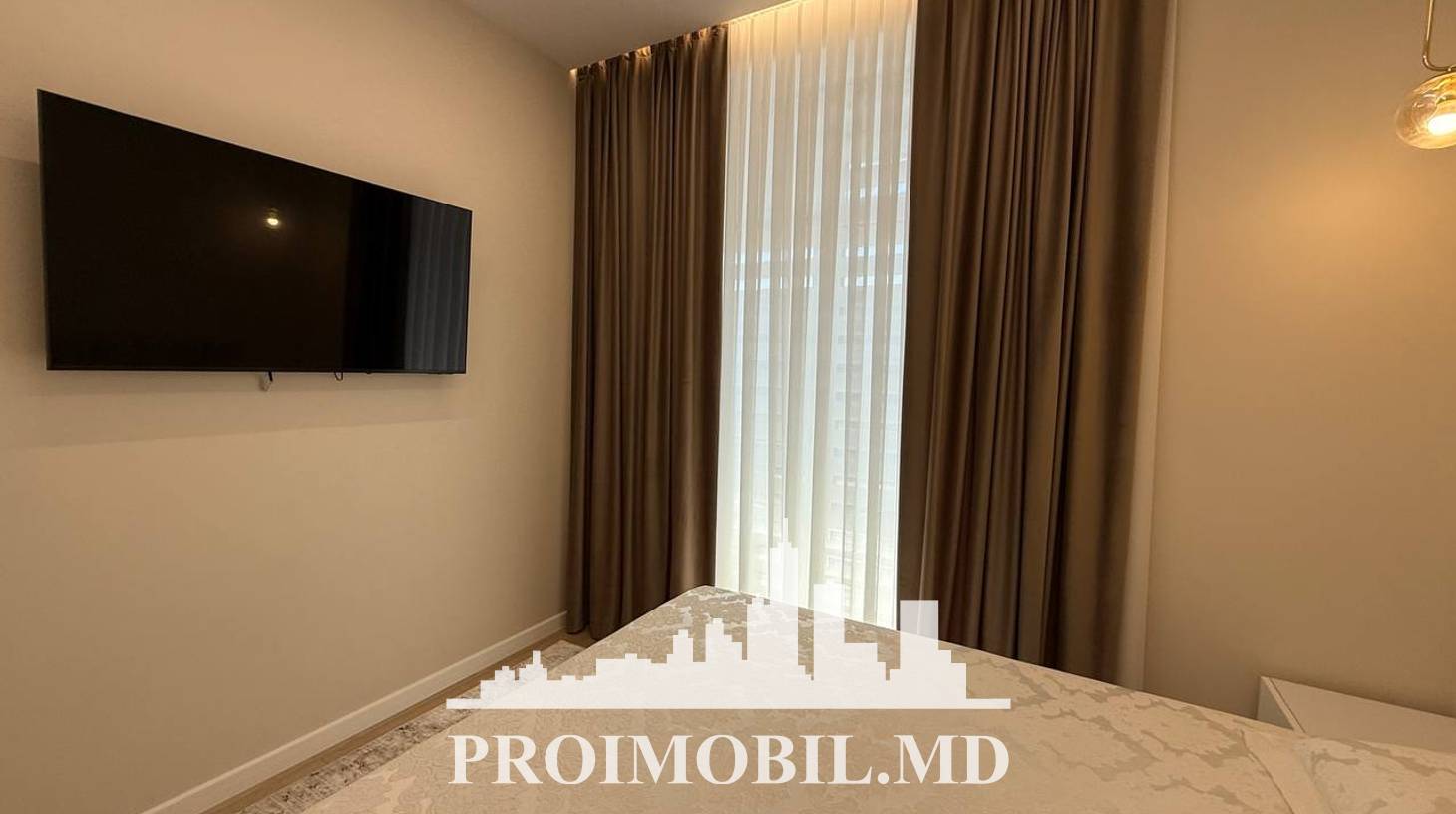 https://images.proimobil.md/yJRnB0i8IWnuLu6RluEgGIZKxUUFyWsLsfuy1-5zmZE/watermark:0.75:so:0:30:0.39/resize:fill:1460:816:1/gravity:ce/bG9jYWw6Ly8vZXN0YXRlL2xyL2Q2MDA5ZTJlLWM1MzUtNDhjNi04YzM4LWYwNGY1ZTIxYTAxOC5qcGVn