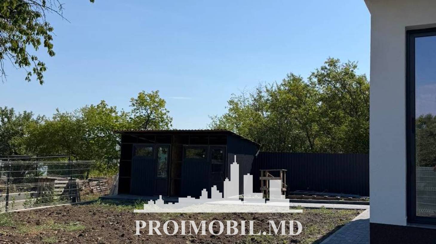 https://images.proimobil.md/yJjBuF5NHtaZg-nSTKhWMs-GhEHX2apvEkGQb3Q5ldA/watermark:0.75:so:0:30:0.39/resize:fill:1460:816:1/gravity:ce/bG9jYWw6Ly8vZXN0YXRlL2xyLzA2ZmM0MjZiLTlkYzUtNDlkMC1iOWQxLTNkYjY5ZGNhN2ZhYS5qcGVn