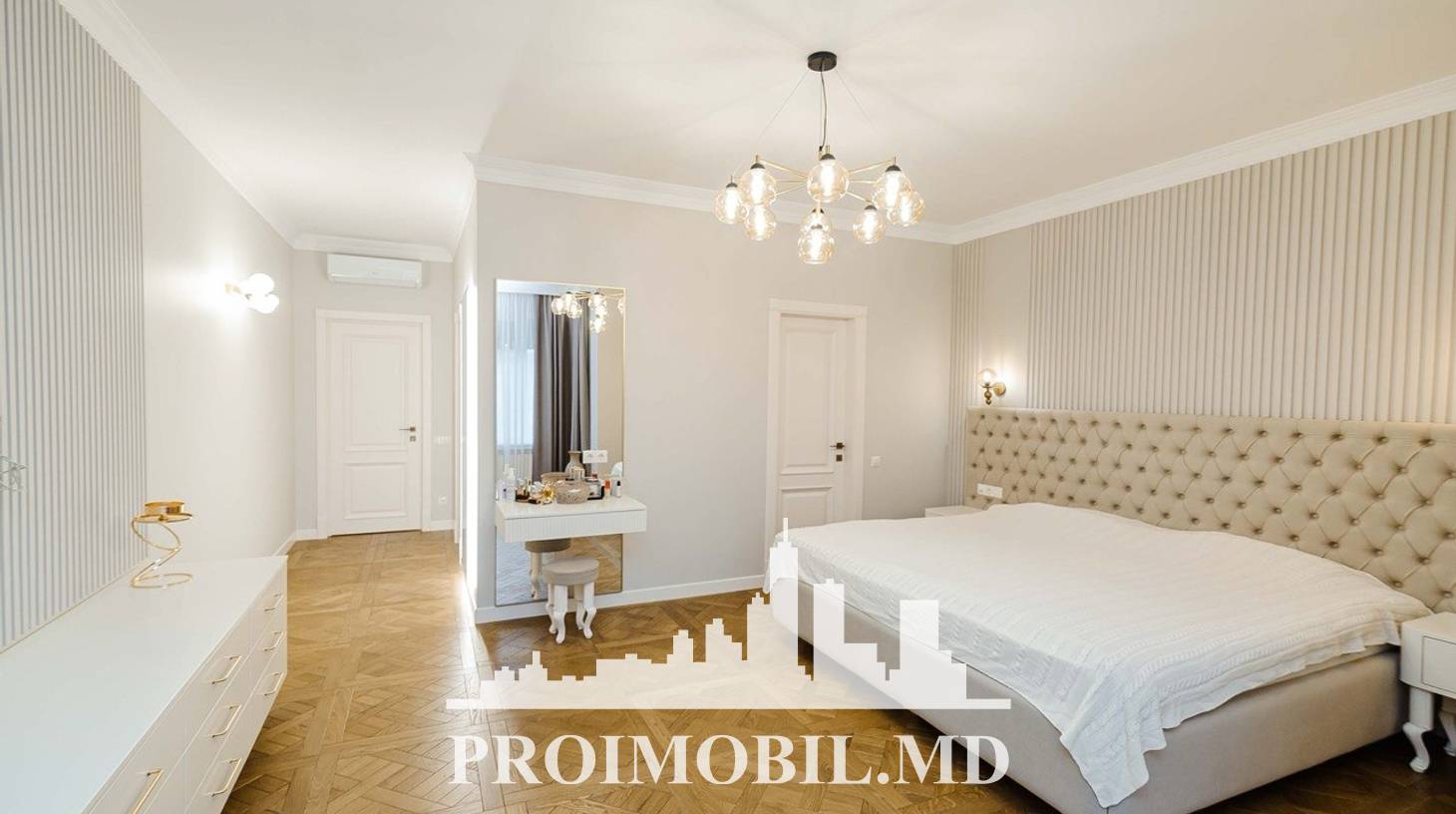 https://images.proimobil.md/yJnRpa8eCv7w20i8uqDvtKmZl2Fj2YA7B7TPwaZ6zWo/watermark:0.75:so:0:30:0.39/resize:fill:1460:816:1/gravity:ce/bG9jYWw6Ly8vZXN0YXRlL2xyL2RiMTcxOWY4LTZiOTgtNDQ1Yy1hNTM0LTE3N2QzZTg2MGZjMC5qcGVn