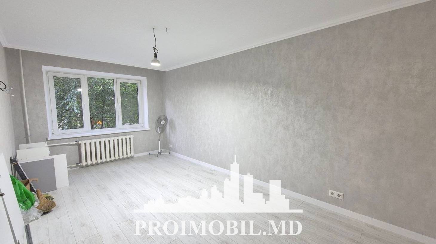 https://images.proimobil.md/yKvoWyWbHAjJo3DKzj91Tn8YNjqMjvQk82IyxkbfPx4/watermark:0.75:so:0:30:0.39/resize:fill:1460:816:1/gravity:ce/bG9jYWw6Ly8vZXN0YXRlL2xyLzU4MTVkODI1LWVhYmYtNGUxNS1iMDI1LTIxNWUzNWIzNmIyYy5qcGVn