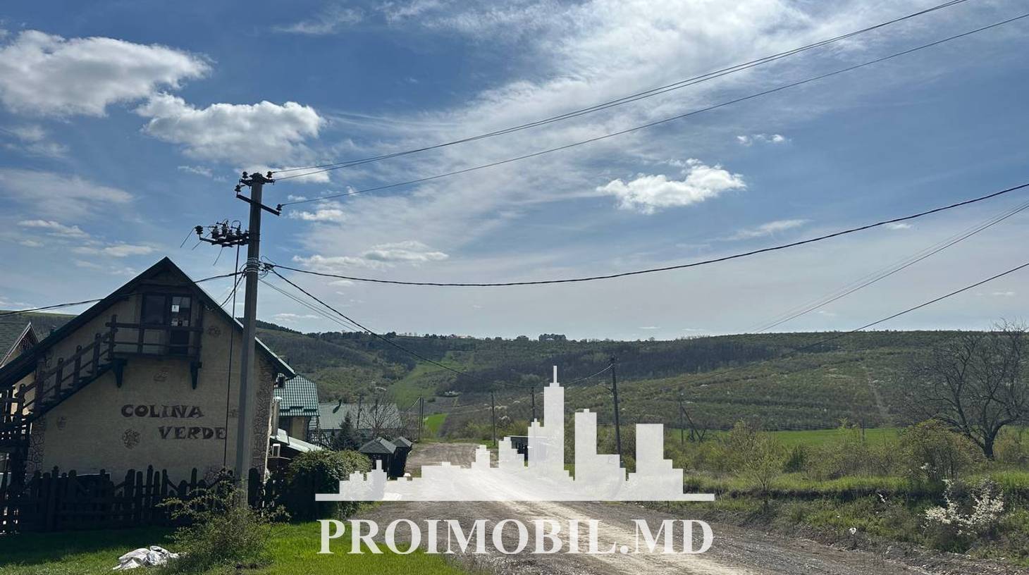 https://images.proimobil.md/yMO8UEutCUSvoswH3H0fxw574BQK2l_hfnC4SlQEIgA/watermark:0.75:so:0:30:0.39/resize:fill:1460:816:1/gravity:ce/bG9jYWw6Ly8vZXN0YXRlL2xyLzAyMWNiMDAzLWNkM2YtNDFkZC04MDJkLWQwOGRkN2NjOTNhNC5qcGVn