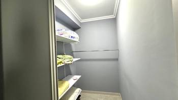 https://images.proimobil.md/yNYanAhHWw_IkviGaj5wMRvwUdr8rPUI2CTzKAtlzqg/resize:fill:350:198:1/gravity:ce/bG9jYWw6Ly8vZXN0YXRlL2xyLzUxZTU1ZDU5LTZjNTAtNGFiMC1hYzA0LWUzY2U0MzQ4MzUxZi5qcGVn