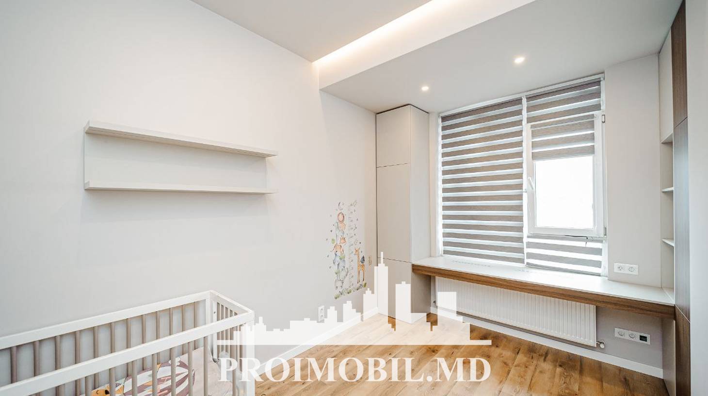 https://images.proimobil.md/yQpGeoRLwhvaOp6RiV8py0zY6SqINL77OfCJ8iy30vk/watermark:0.75:so:0:30:0.39/resize:fill:1460:816:1/gravity:ce/bG9jYWw6Ly8vZXN0YXRlL2xyLzQ5ZGZhYzA4LWU3OTUtNDk5Mi1iNWI5LWNkNzA5MzViOTVhMC5qcGVn