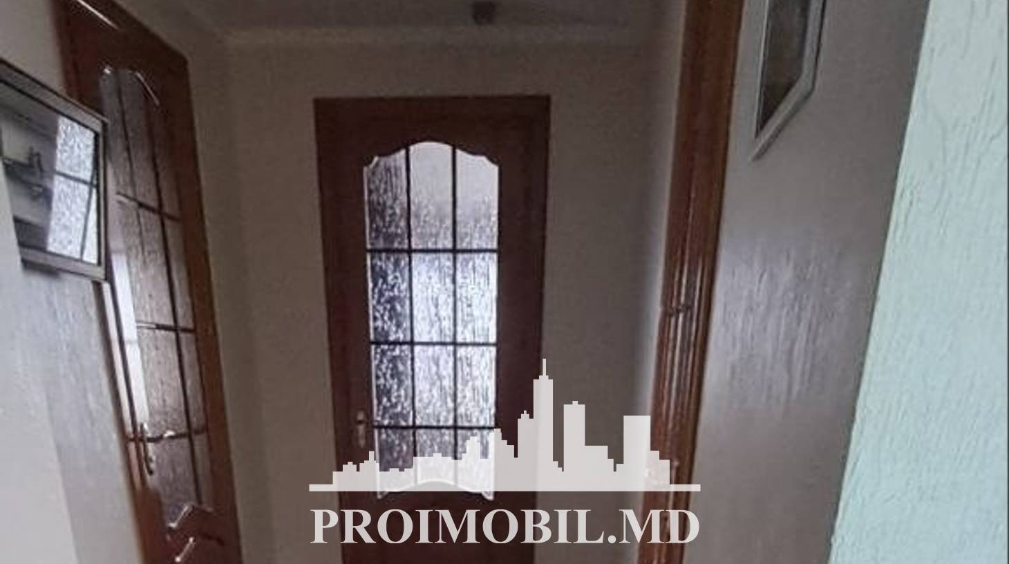 https://images.proimobil.md/yTduM4O-0UPMuxxC2G0-HIcKIIvw90X4lbEvXbrIJQY/watermark:0.75:so:0:30:0.39/resize:fill:1460:816:1/gravity:ce/bG9jYWw6Ly8vZXN0YXRlL2xyLzRlMTU4ZTQ5LWIyNjYtNDUwNy05YzZiLTMxYWYwZTliZjYyNy5qcGVn