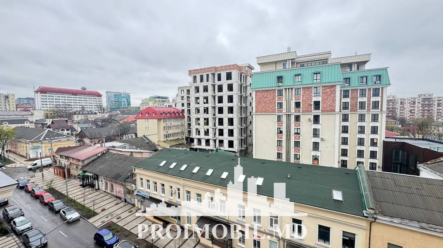 https://images.proimobil.md/yV51AedPUs0A5AuaHfLEl_vqIxwZkzGCzN5ciFHOL2A/watermark:0.75:so:0:30:0.39/resize:fill:1460:816:1/gravity:ce/bG9jYWw6Ly8vZXN0YXRlL2xyLzgwNGFiODNiLWVmMjctNDg1MS1hZTU0LTkzYTQzMzljMTc0Mi5qcGVn