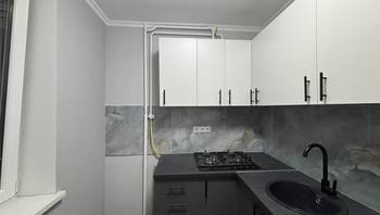 https://images.proimobil.md/yWwQU-0mApHn40ZFCDPFK7aCoQZtl8fqmV6moXinTaQ/resize:fill:350:198:1/gravity:ce/bG9jYWw6Ly8vZXN0YXRlL2xyLzI0MzExYTg0LTk3ZWQtNGE0Yy1hZTUwLTJlMmJlNDE0MjU5NS5qcGVn