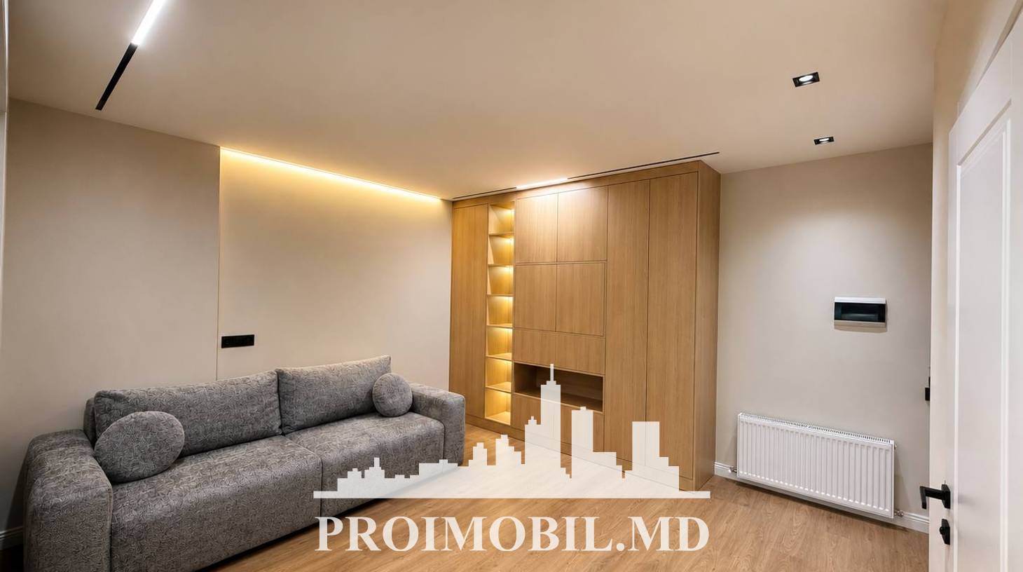 https://images.proimobil.md/yZhxfOvTbTeb1Cy6TVlXYzy99KxxQUUFsDKrDxry0_Y/watermark:0.75:so:0:30:0.39/resize:fill:1460:816:1/gravity:ce/bG9jYWw6Ly8vZXN0YXRlL2xyLzQ4NzA5NjYyLWQ1NWUtNDc2My1hNThhLTVjMGRiMDIxZjkwMi5qcGVn