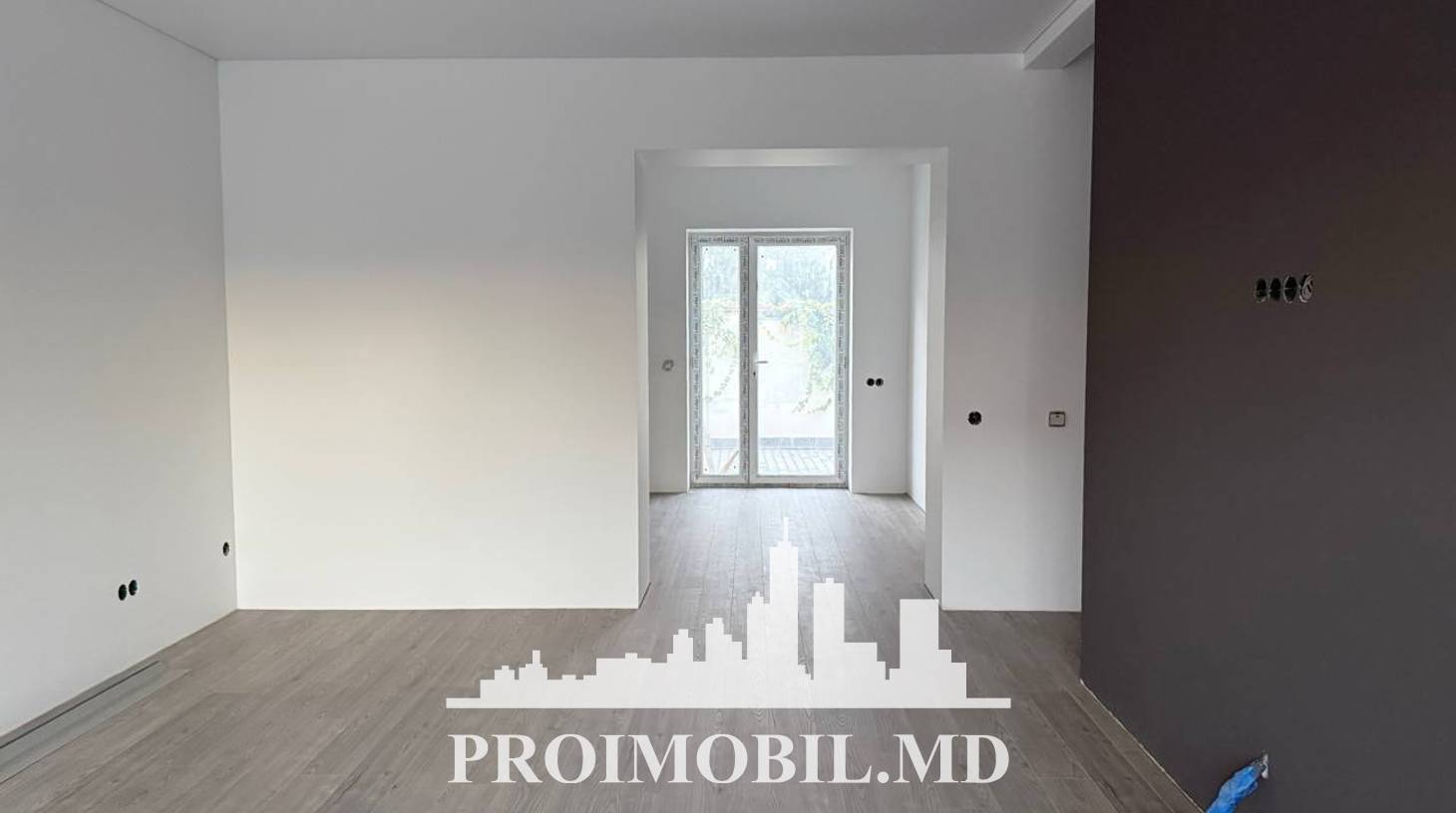 https://images.proimobil.md/yepbnTQQNmFTkKxg8v01SLU0IIzjV-dgL_wthYY6Z0Q/watermark:0.75:so:0:30:0.39/resize:fill:1460:816:1/gravity:ce/bG9jYWw6Ly8vZXN0YXRlL2xyL2ViMWEzMzZlLTUwNzQtNDJjMS1hYzFlLWM3NzhmYWE2MjM1MS5qcGVn