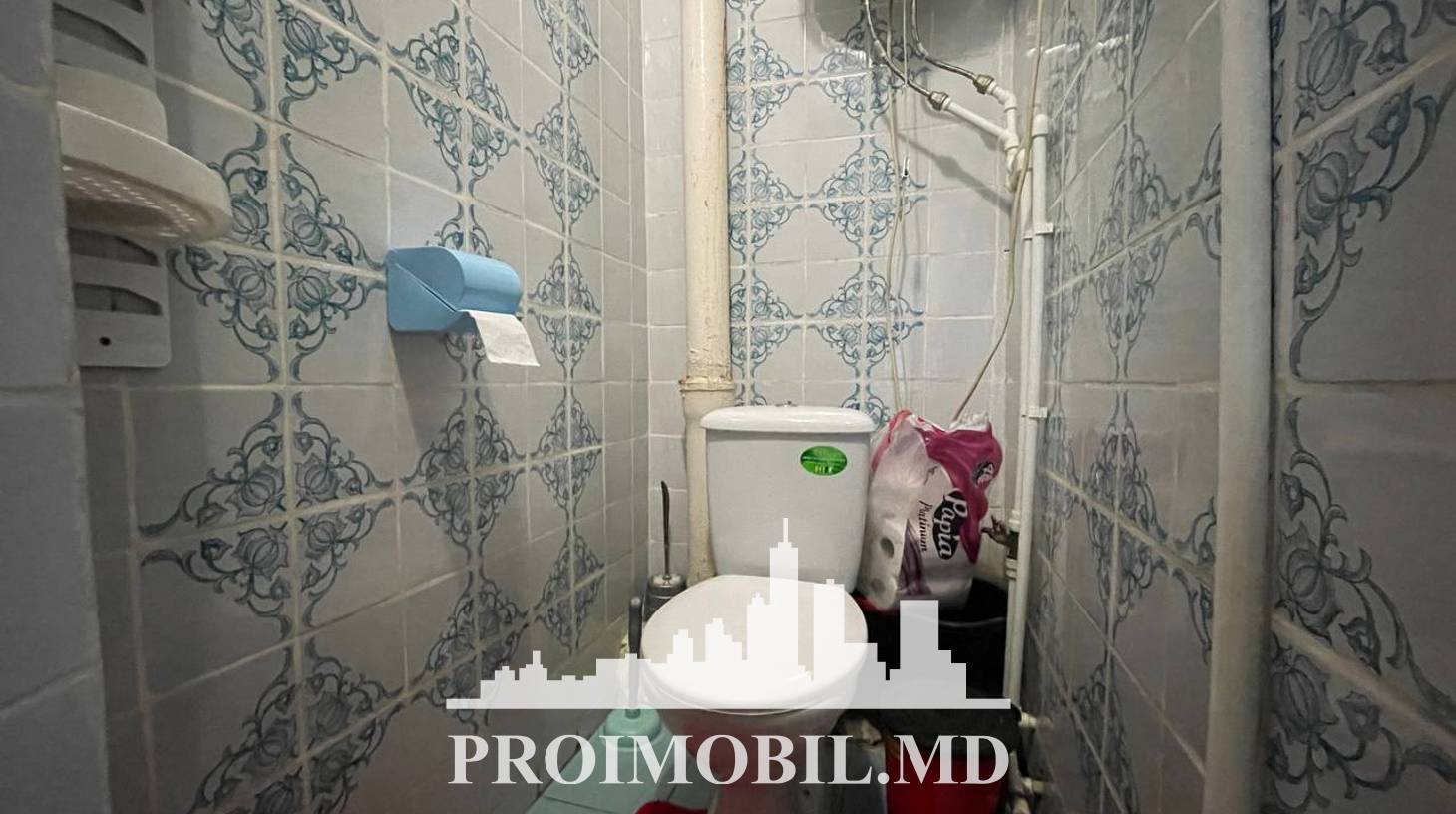 https://images.proimobil.md/yhH58Vepn3RurCjH_oFCus7Q_5KRCFwj9cJ5NYpi8vk/watermark:0.75:so:0:30:0.39/resize:fill:1460:816:1/gravity:ce/bG9jYWw6Ly8vZXN0YXRlL2xyLzU5YzQ5YzVlLTEzNzgtNGY0YS05MGYyLWYxZjU4NTA0NGU2Yi5qcGVn