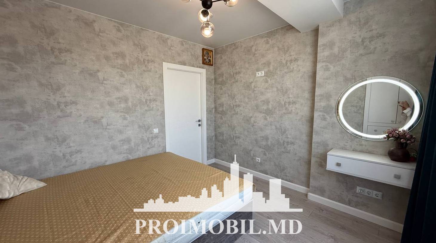 https://images.proimobil.md/yjQoXfyDxrbLMJTFbUXUsZsCFAQDn3Dk_lE4rmsVl5s/watermark:0.75:so:0:30:0.39/resize:fill:1460:816:1/gravity:ce/bG9jYWw6Ly8vZXN0YXRlL2xyLzkyMGZlNTU4LWQ0Y2YtNDhlYy05NGQ0LTkyOTY1OTcxNWU0Ny5qcGVn