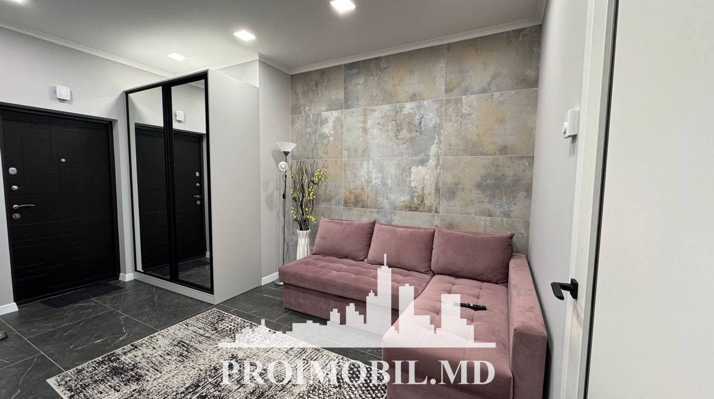 https://images.proimobil.md/ypY8Zy5i2etmFP0U6RhHHV30KH9S-tDnR091SVBcTrM/watermark:0.75:so:0:30:0.39/resize:fill:1460:816:1/gravity:ce/bG9jYWw6Ly8vZXN0YXRlL2xyL2QyNzU1M2RhLTMwOGQtNDI3My05N2RmLTgwNGI4ZTRhZjUxYy5qcGVn