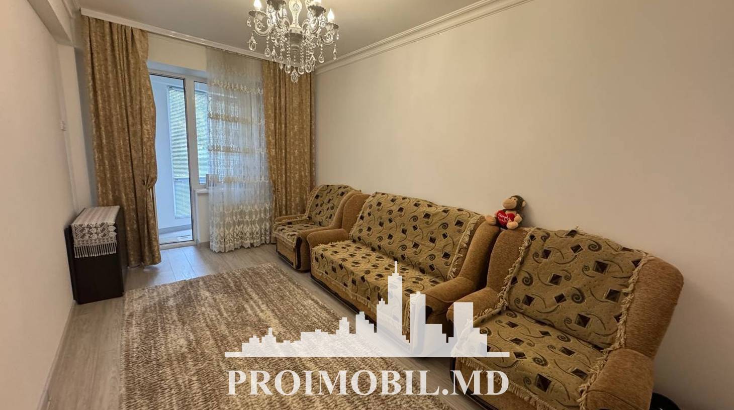 https://images.proimobil.md/ysY3gZpbiPm80AqCq9frPtXykh2-SzlaoEZ6ZRFDeQk/watermark:0.75:so:0:30:0.39/resize:fill:1460:816:1/gravity:ce/bG9jYWw6Ly8vZXN0YXRlL2xyLzcxM2I5YzM0LWYwMWItNDllMC05OWY0LTRiNzdkMDhhNzBmNS5qcGVn
