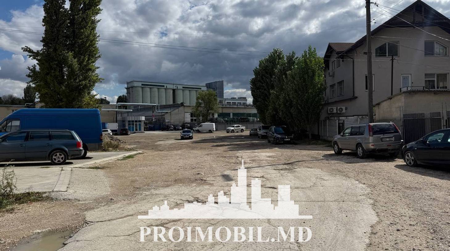 https://images.proimobil.md/yuwHOIl2hkZ2JZSjixlHR9VNe9Fb4DvLHAkKFerA6Lw/watermark:0.75:so:0:30:0.39/resize:fill:1460:816:1/gravity:ce/bG9jYWw6Ly8vZXN0YXRlL2xyLzJjYjllNWE5LTZkNzItNGQ2NC1hODI1LTg4ZThiZjM0YThkNy5qcGVn