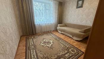 https://images.proimobil.md/ywfo5ohD0i-qFvzv1uQZ3g2zoXJxr6n4VpmnBLn45Fg/resize:fill:350:198:1/gravity:ce/bG9jYWw6Ly8vZXN0YXRlL2xyLzY5MjRiZWZlLWQ0NWItNDk0YS05ZTBiLTM2MzE0NGEyZjlmMi5qcGVn