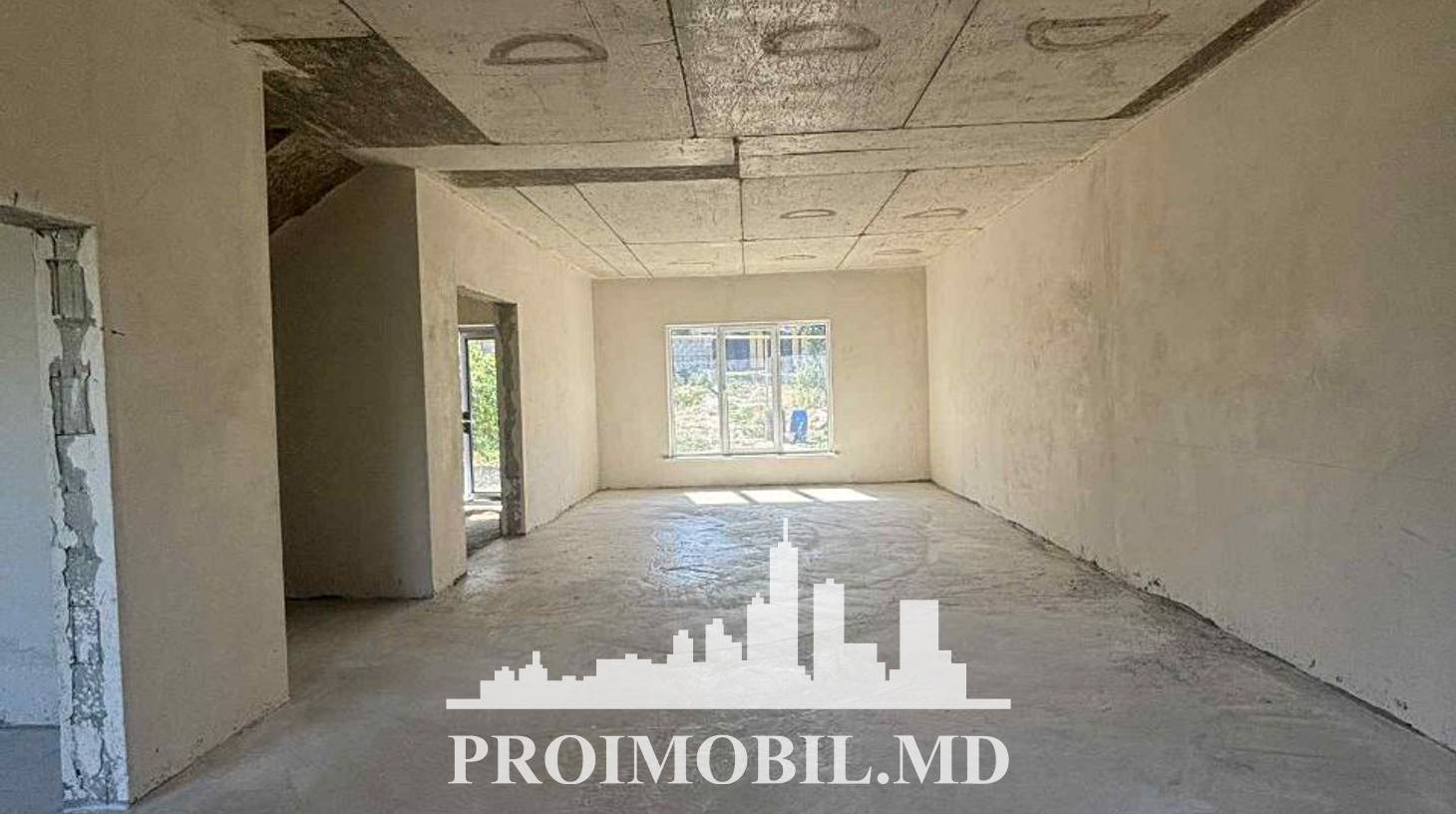 https://images.proimobil.md/z-MX0fdXeLzBatX-1B0lfMCVzThuWUHuGDKXLAWCm4I/watermark:0.75:so:0:30:0.39/resize:fill:1460:816:1/gravity:ce/bG9jYWw6Ly8vZXN0YXRlL2xyLzlmZDdhN2ZmLTgxNjQtNDAxOS1iMDMxLWMzZjRkOGNmOTZiNC5qcGVn