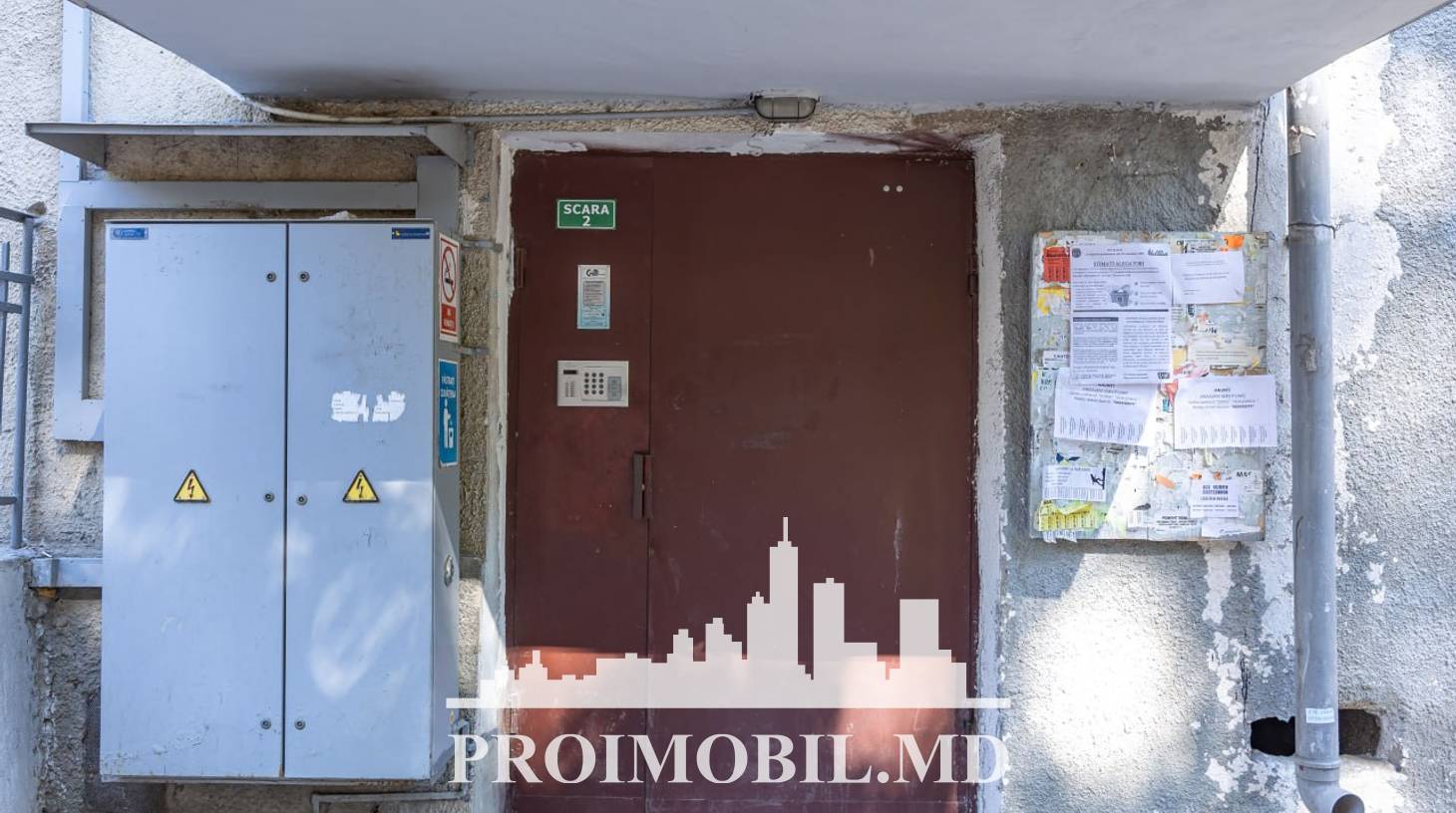 https://images.proimobil.md/z09Jy7xutfjKqO6SqRpaUOZ56HatcGSZN1LuoSKciAc/watermark:0.75:so:0:30:0.39/resize:fill:1460:816:1/gravity:ce/bG9jYWw6Ly8vZXN0YXRlL2xyL2Q3MDcxMGRkLTVmNTgtNGUxMi04ZTM1LTA0OWZhYWFmNmZmYS5qcGVn
