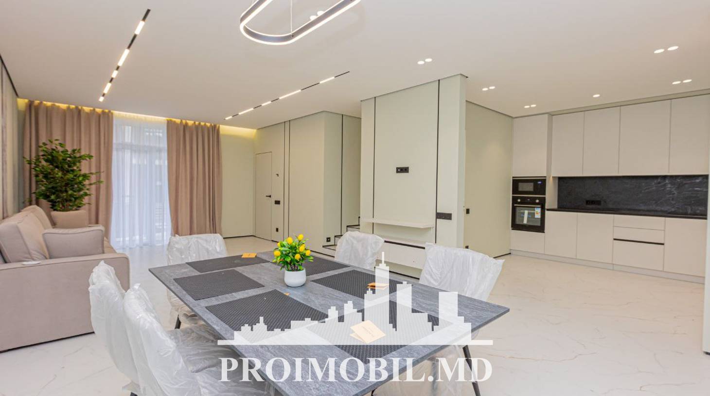 https://images.proimobil.md/z0qGQ7lhBZsbQu9lp3IuXd9hJDRtRO_P7utFk0uk8eg/watermark:0.75:so:0:30:0.39/resize:fill:1460:816:1/gravity:ce/bG9jYWw6Ly8vZXN0YXRlL2xyLzZiMGZmNjc4LTQ3NGMtNDI0NS04ZDFjLTFkOTI2ZGM1ZGIzMC5qcGVn