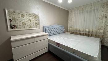 https://images.proimobil.md/z21s8ir0NvK_PtEV2ZF5Zx7x6IN1DM8Vqv02VEYHHlw/resize:fill:350:198:1/gravity:ce/bG9jYWw6Ly8vZXN0YXRlL2xyLzMyNzY2OGJlLTc3OTEtNDM3Yy05Y2E5LTE5Mjk0NGYwY2IyNy5qcGVn