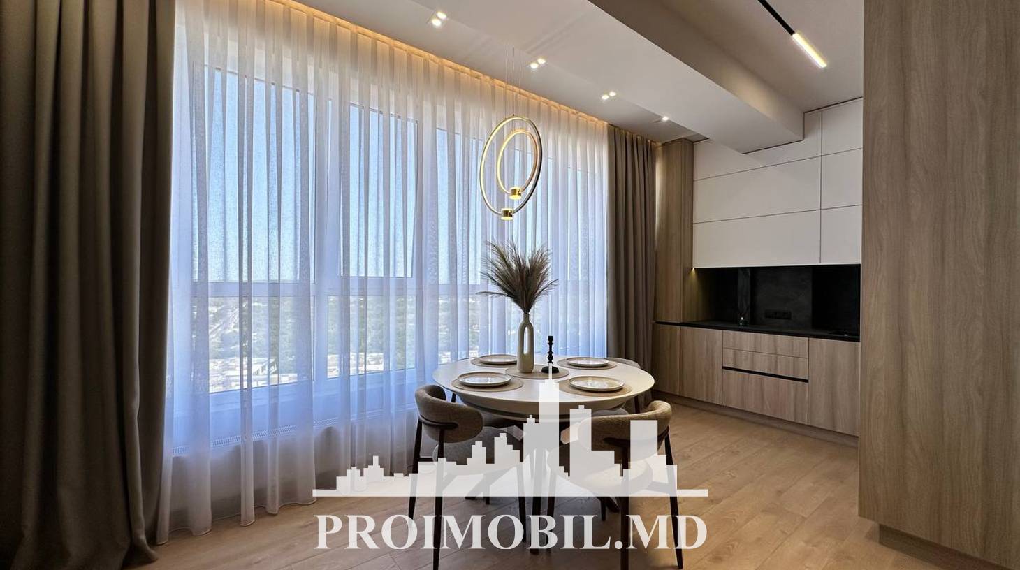 https://images.proimobil.md/z2FRWCN6EU9UZpKKJM4mIkK6QNio7koQXUfyAexoo6w/watermark:0.75:so:0:30:0.39/resize:fill:1460:816:1/gravity:ce/bG9jYWw6Ly8vZXN0YXRlL2xyL2Q4NTZkY2I0LWM2MDktNDVhYy04ZGIwLTFhOTMyY2VmMjk0ZC5qcGVn