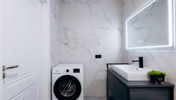 https://images.proimobil.md/z77wC0jI3OwcIm-eh-WvyvUNRA3z0CQnn7xvotTE6xc/resize:fill:350:198:1/gravity:ce/bG9jYWw6Ly8vZXN0YXRlL2xyL2RjYjZjYzcyLTZkNjctNDkyZS04NDFkLTM0MjQzYTM3ZDI3OC5qcGVn