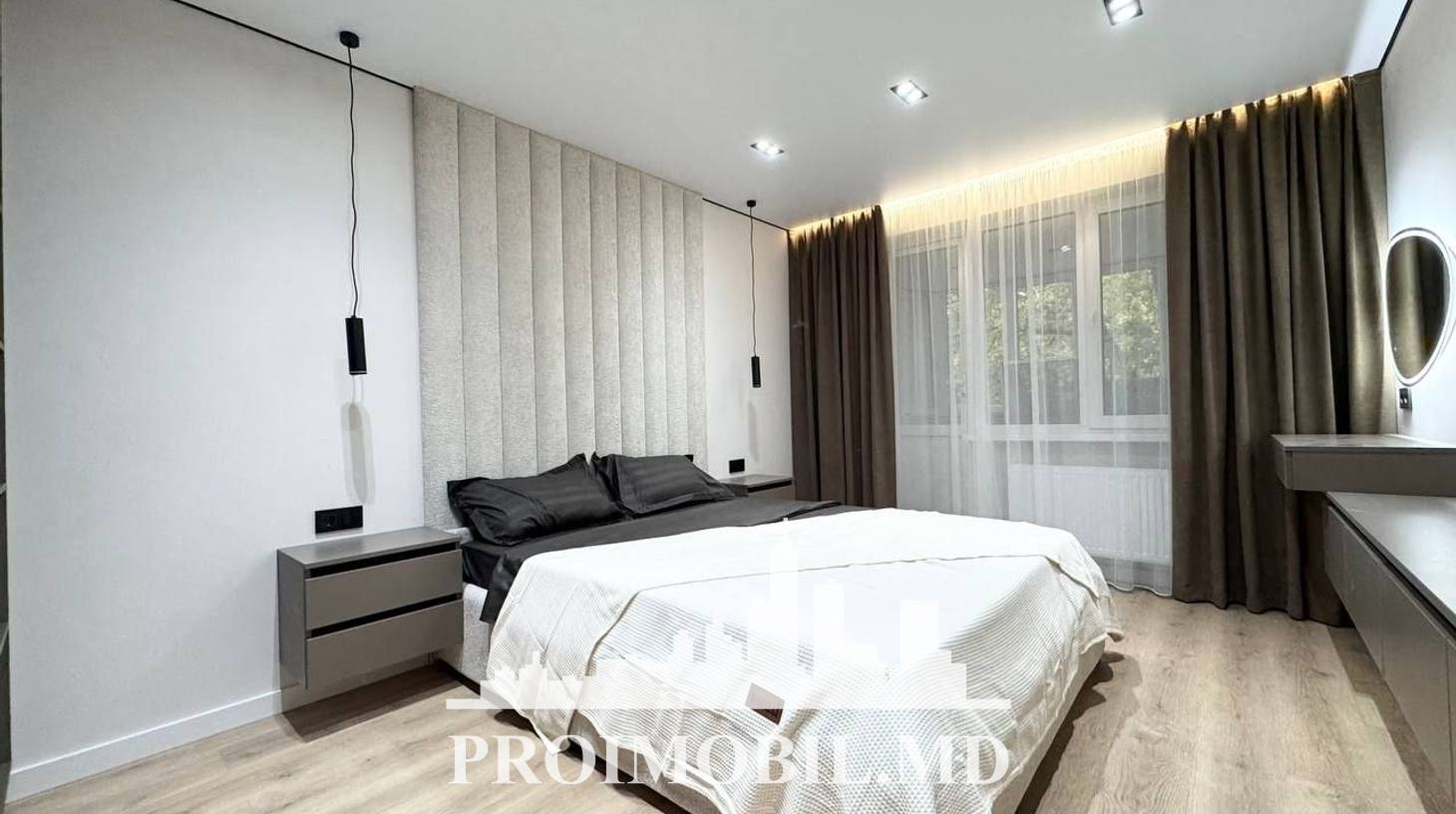 https://images.proimobil.md/z7XxhxYtsqZtwwwm4wGKI3YAf2o0q8jY7XLNGm_Q1lc/watermark:0.75:so:0:30:0.39/resize:fill:1460:816:1/gravity:ce/bG9jYWw6Ly8vZXN0YXRlL2xyLzNiMGUxM2QzLTc5NTMtNGMyZC1iOTdlLWRjZjNkYTdmOTJjZC5qcGVn