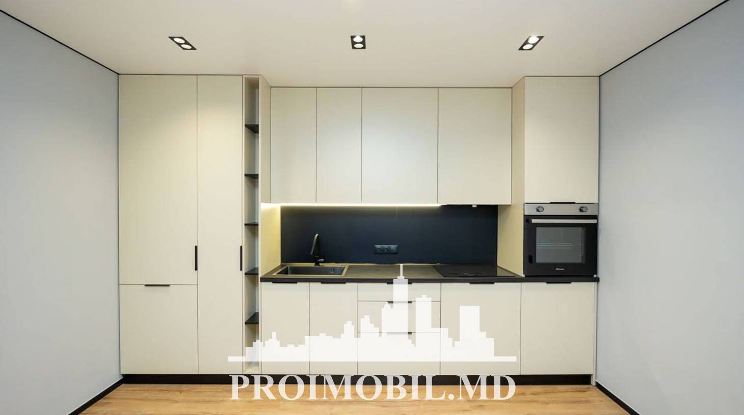 https://images.proimobil.md/z9O8qXyhLf_IonHW0OXysK11M2d3rdFTZdNMifiM89Y/watermark:0.75:so:0:30:0.39/resize:fill:1460:816:1/gravity:ce/bG9jYWw6Ly8vZXN0YXRlL2xyLzYyYmFhZTYwLTY3ZmMtNGNkNS05YjlmLTk5N2M0NzBkMTU1YS5qcGVn