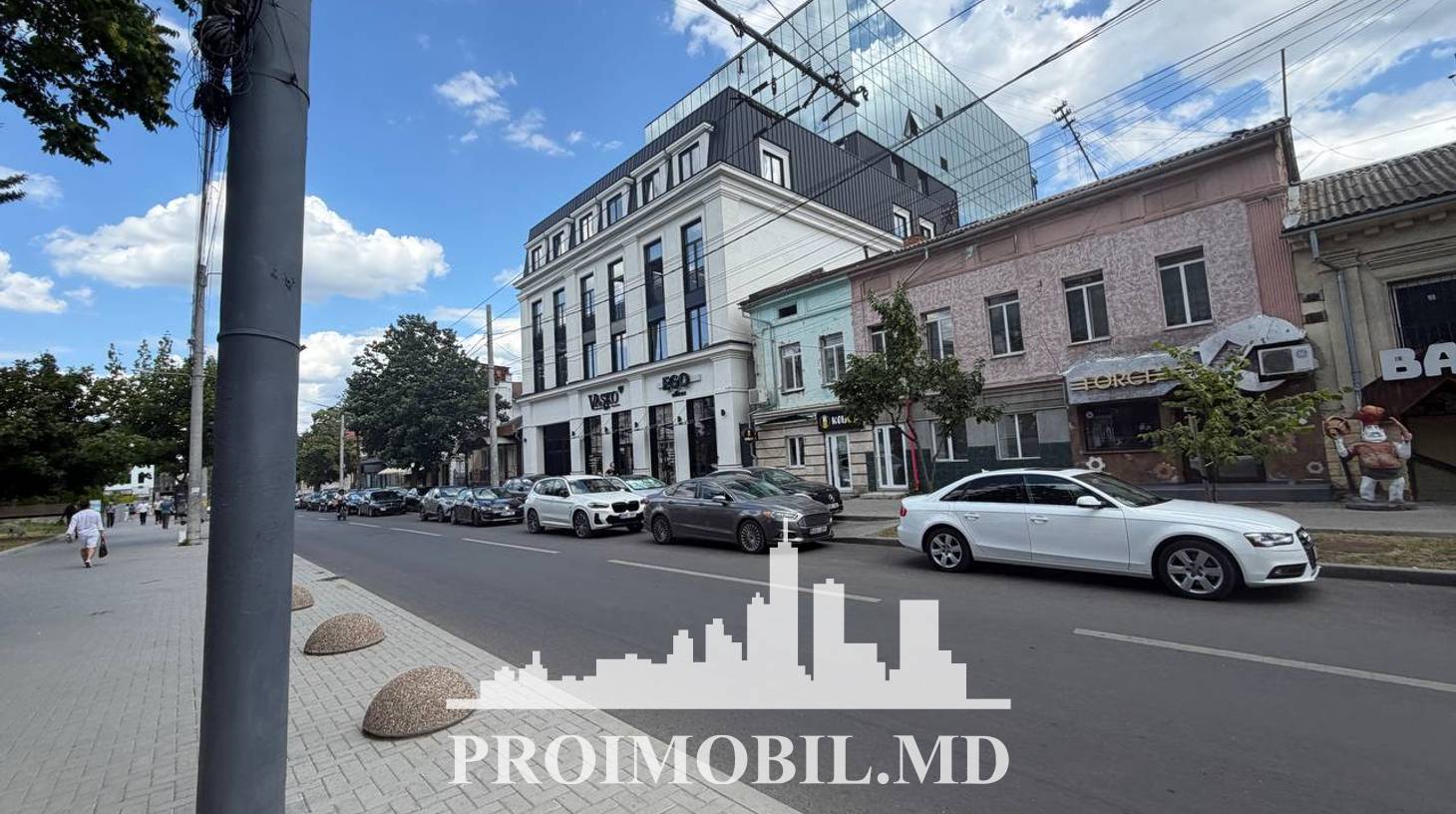 https://images.proimobil.md/zA7u0LcfOIqHQZIZFkm7lTp1ex0K-kATGl6yEOUbLFQ/watermark:0.75:so:0:30:0.39/resize:fill:1460:816:1/gravity:ce/bG9jYWw6Ly8vZXN0YXRlL2xyLzJmZGQzYzFkLTMwNWUtNGYwMS05MGRkLTU0YmUxZTEwMzU0OS5qcGVn