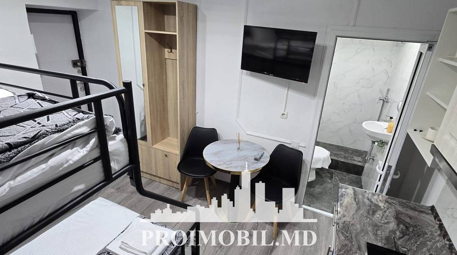https://images.proimobil.md/zBQBtJhU0RHbo3dvNqtgKb3luK2nvAZn3rhPZyAQ2GI/watermark:0.75:so:0:30:0.39/resize:fill:1460:816:1/gravity:ce/bG9jYWw6Ly8vZXN0YXRlL2xyLzIyNWQ4OWE5LTFkNjEtNDMxZi05OWE3LTZkOGZlMTJkMzkyOC5qcGVn