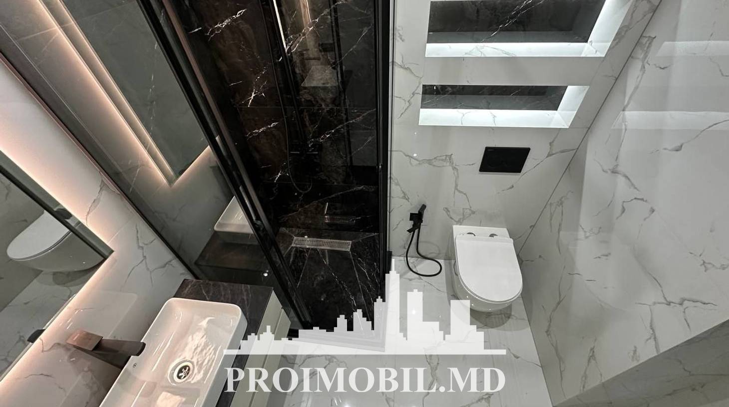 https://images.proimobil.md/zDX3f3PYbtHHzMR3CfFloz5mMj4rgGRZAvNhD6JmqPk/watermark:0.75:so:0:30:0.39/resize:fill:1460:816:1/gravity:ce/bG9jYWw6Ly8vZXN0YXRlL2xyLzZmOWZkMGVjLTQ3YTAtNGFjOC04NzdlLThkMmE5Y2I3YTZlYi5qcGVn