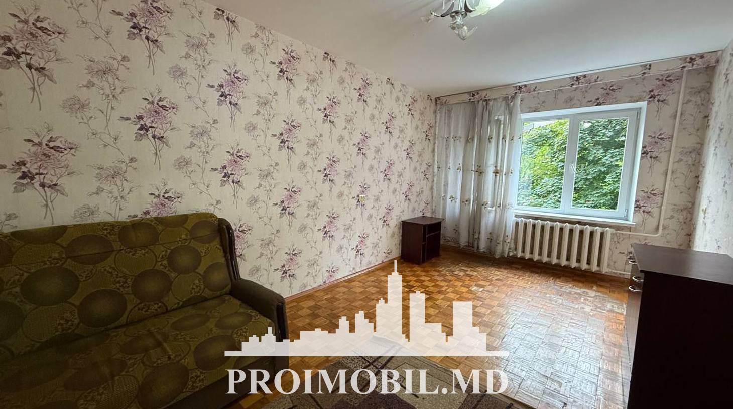 https://images.proimobil.md/zGJ3k0-dzqjcmS3_66w76zoMa1h0F-nITCw4XzQtfLA/watermark:0.75:so:0:30:0.39/resize:fill:1460:816:1/gravity:ce/bG9jYWw6Ly8vZXN0YXRlL2xyLzEzZTkyMTU3LTRkY2MtNGYyZS05YTAyLTYzZmI1NWQ4NDI2MC5qcGVn